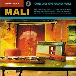 African Pearls Collection - Mali: Vol 3, One Day On Radio Mali