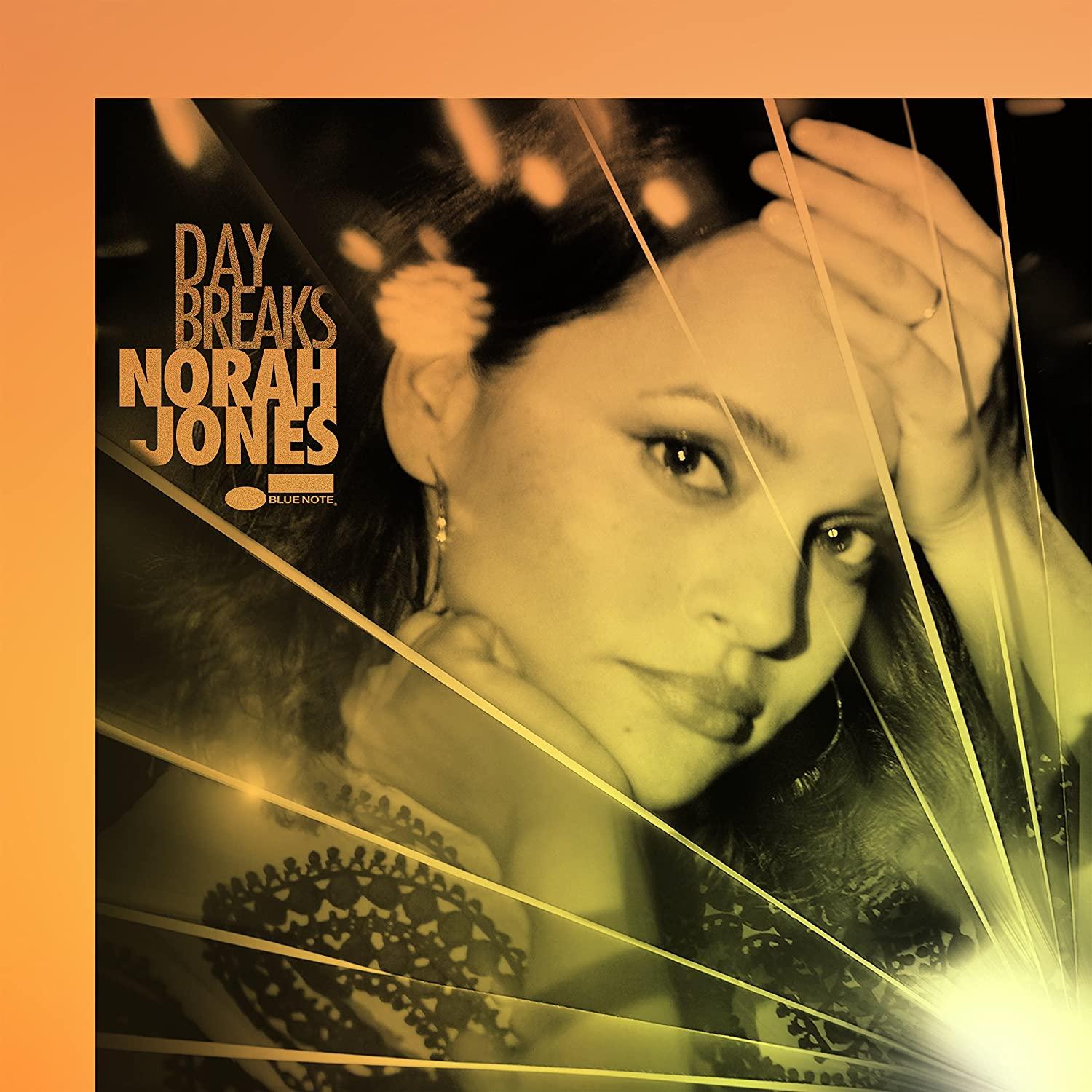 Jones, Norah - Day Breaks + 4 BONUS TRACKS