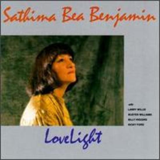 Benjamin, Sathima Bea - Love Light